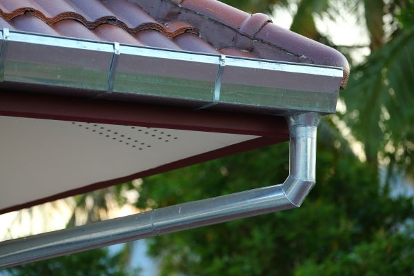 Metal Gutter Repair in Columbia
