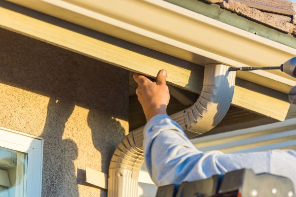 Aluminum Rain Gutter Service in Columbia
